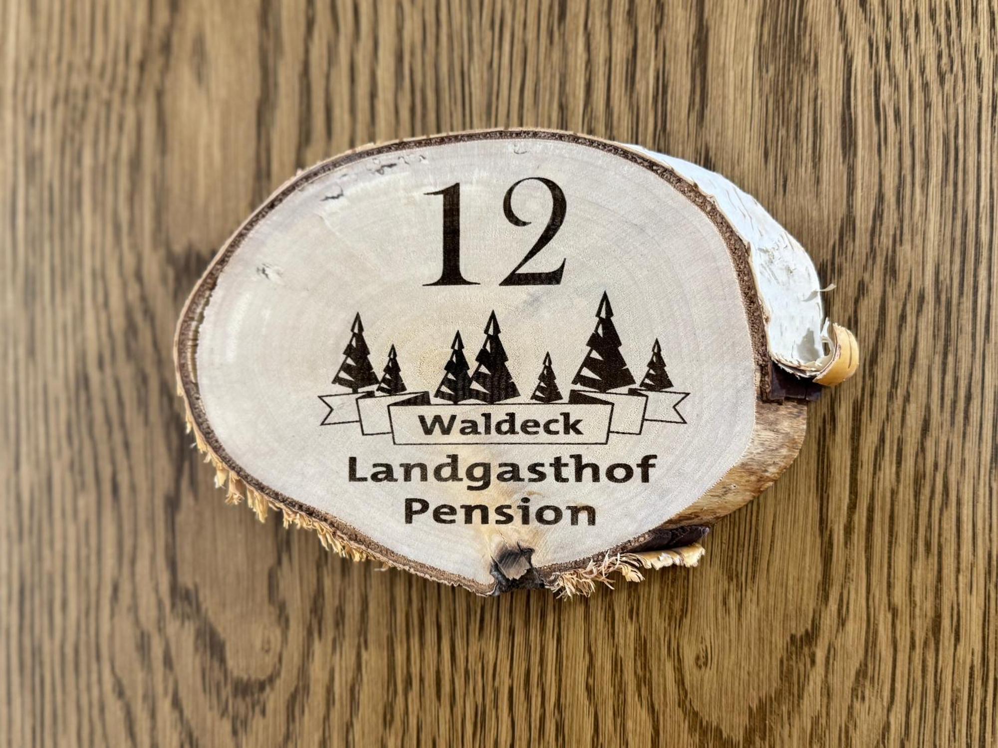 Landgasthof & Hotel Waldeck Treuen Buitenkant foto